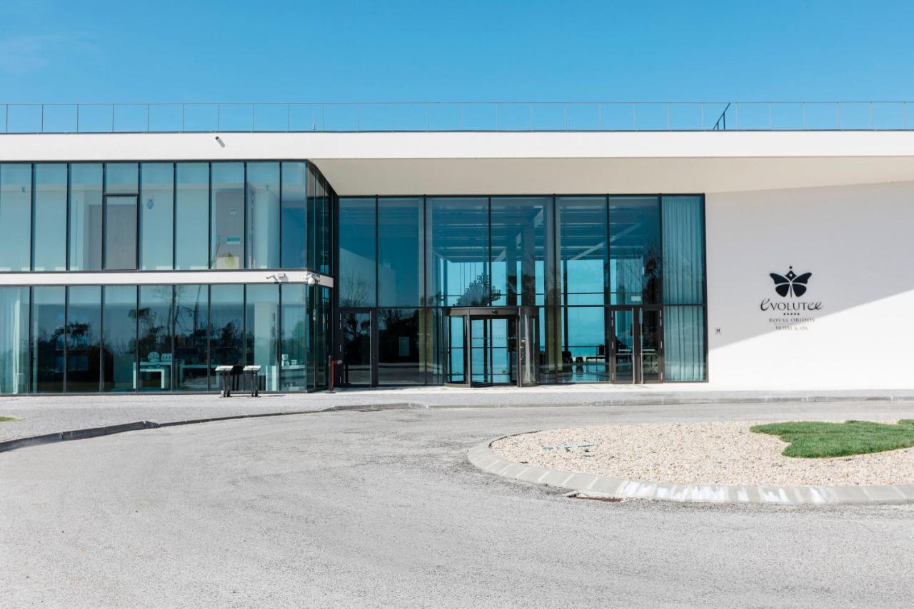 Royal Obidos Scenic Resort Praia del Rei Extérieur photo The headquarters of the company in the town of Ovar, Portugal.