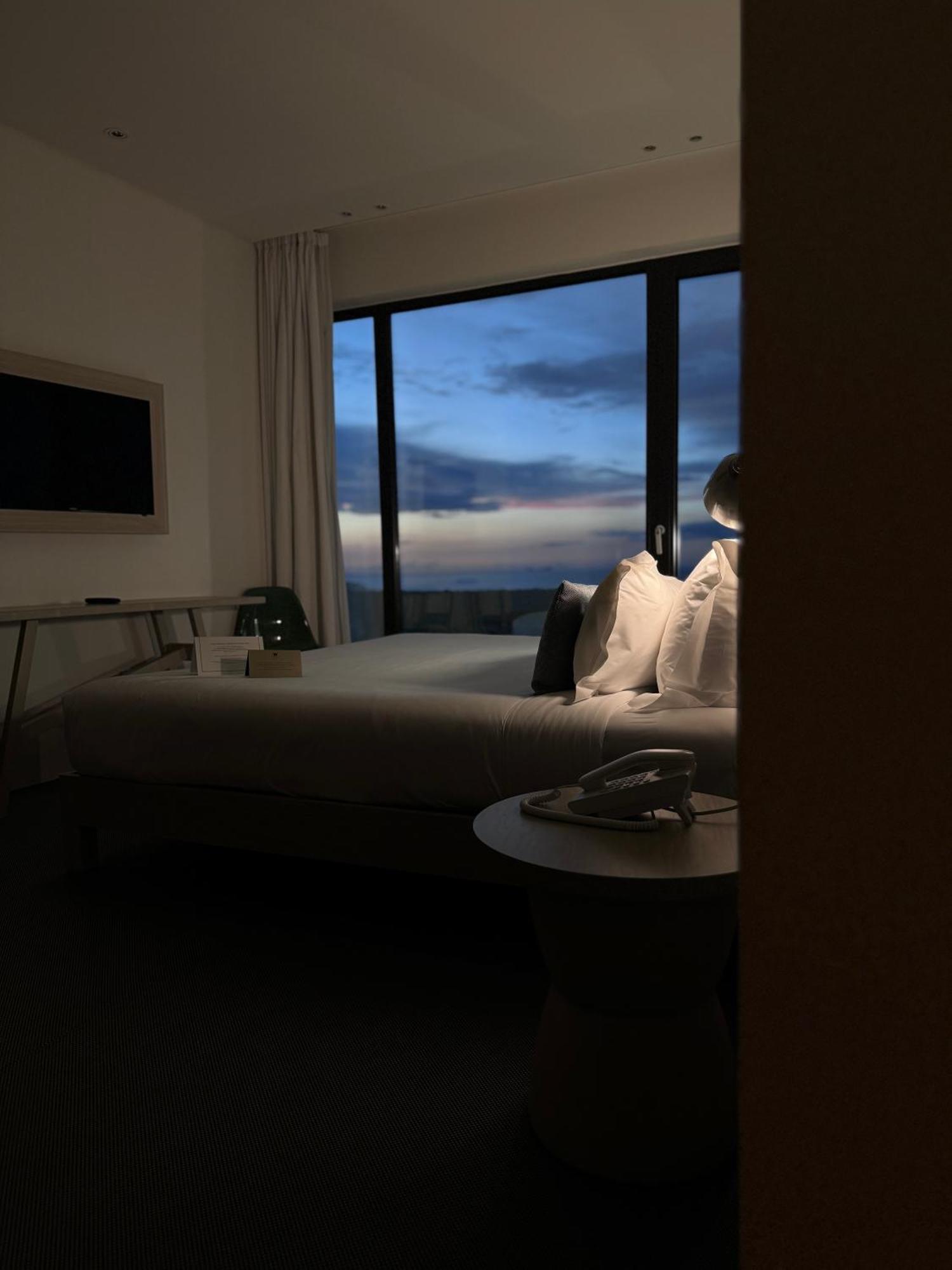 Royal Obidos Scenic Resort Praia del Rei Extérieur photo A room at the hotel