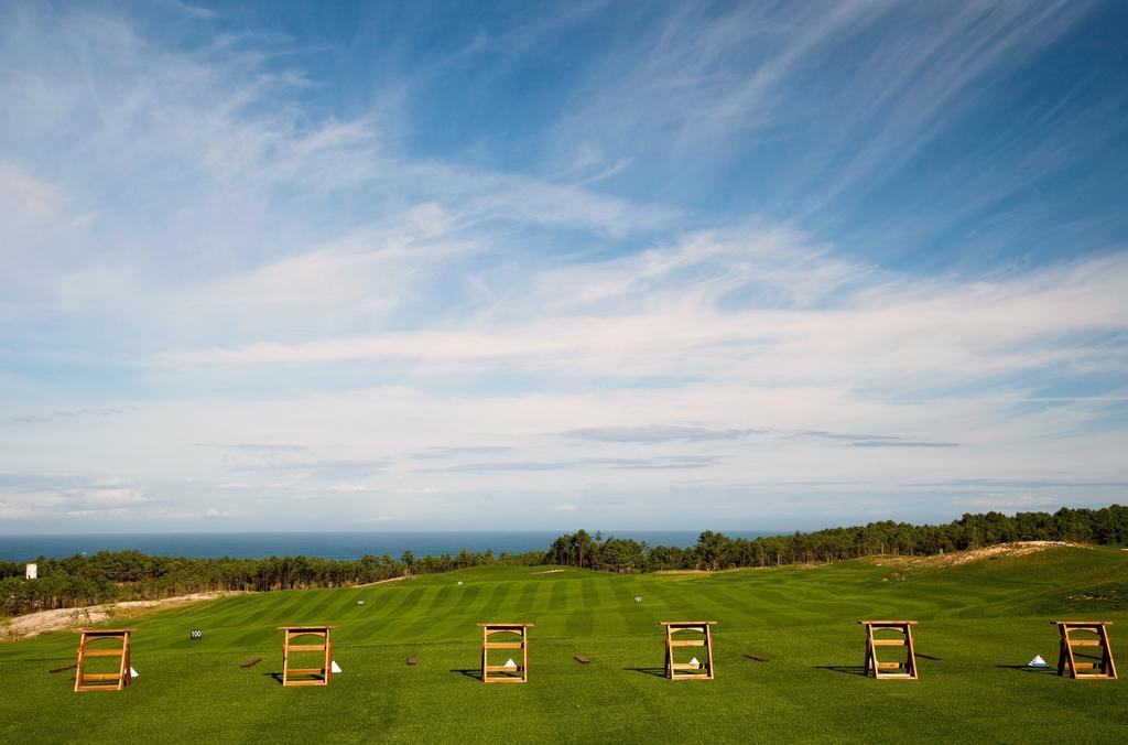 Royal Obidos Scenic Resort Praia del Rei Extérieur photo The 18th fairway