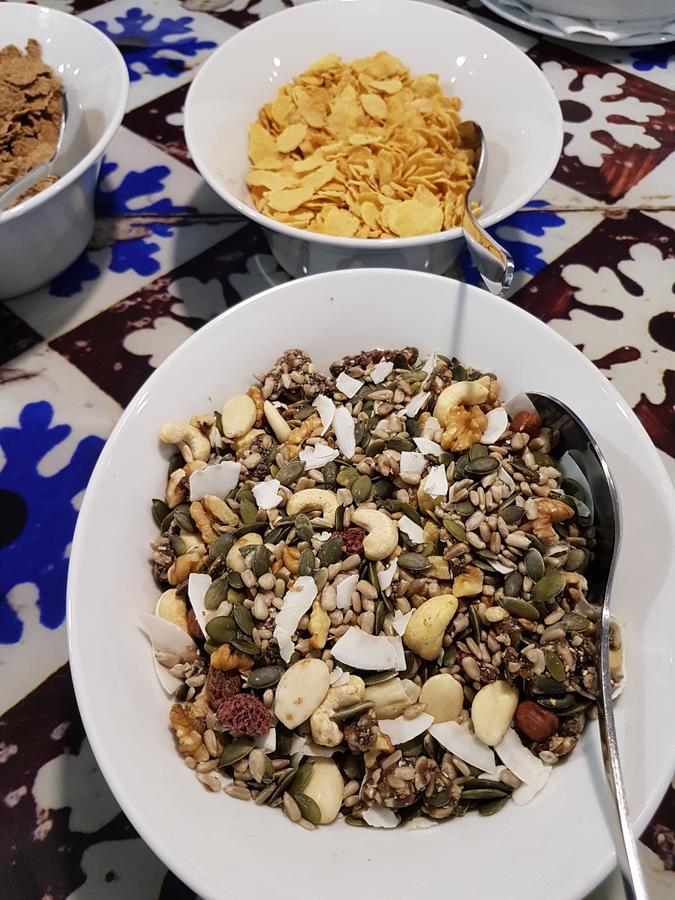 Royal Obidos Scenic Resort Praia del Rei Extérieur photo Muesli with nuts and coconut