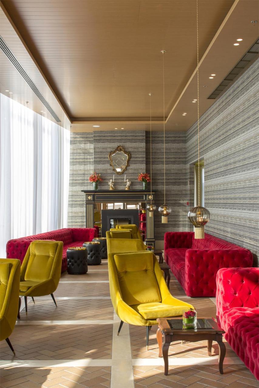 Royal Obidos Scenic Resort Praia del Rei Extérieur photo The Lounge at the 100 Queen's Gate